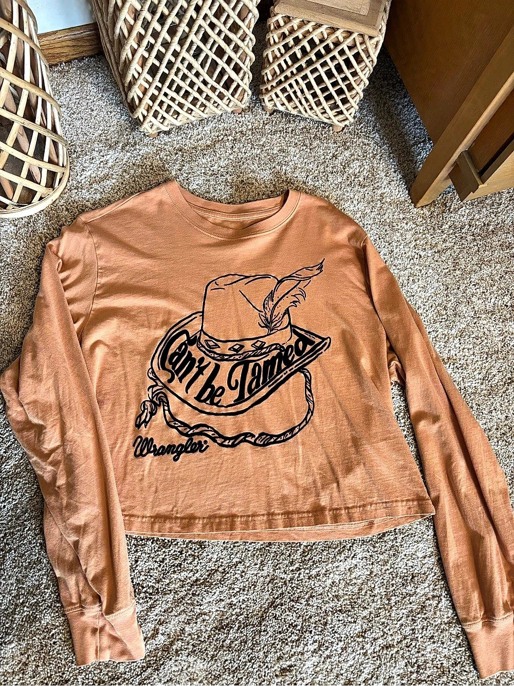 Wrangler Retro Can't Be Tamed Long Sleeve T-Shirt Brown